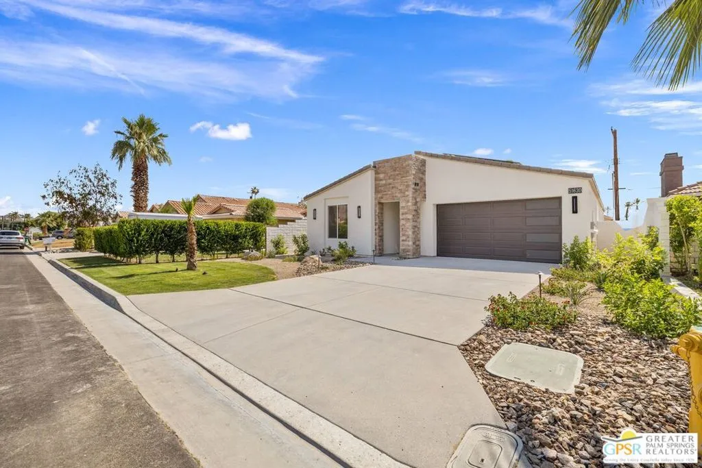 51630 Avenida Villa, La Quinta, California 92253 home-pic-5